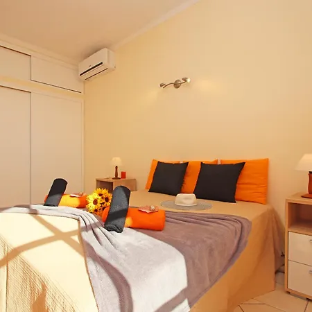 Bella Vista - Moradia Elegante Com Piscina Aquecível E Jacuzzi Na Galé,
