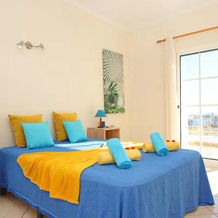 Bella Vista - Moradia Elegante Com Piscina Aquecível E Jacuzzi Na Galé, *